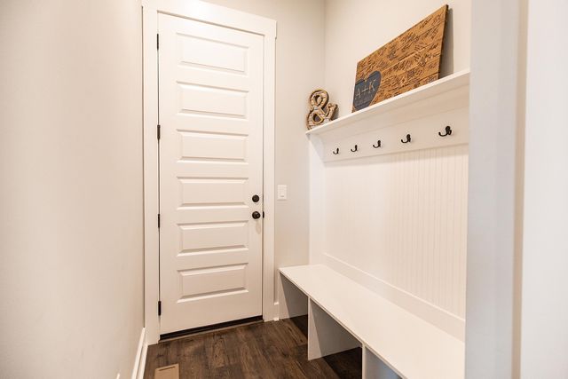 104 Ruby Dr, Hendersonville, TN 37075