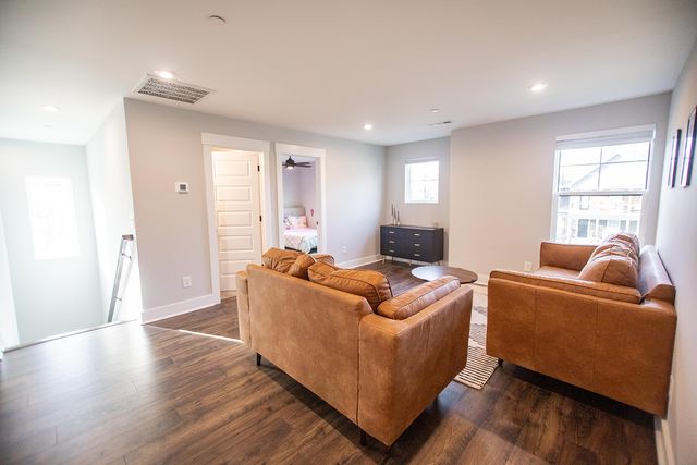 104 Ruby Dr, Hendersonville, TN 37075