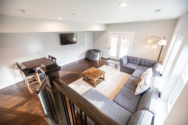 104 Ruby Dr, Hendersonville, TN 37075