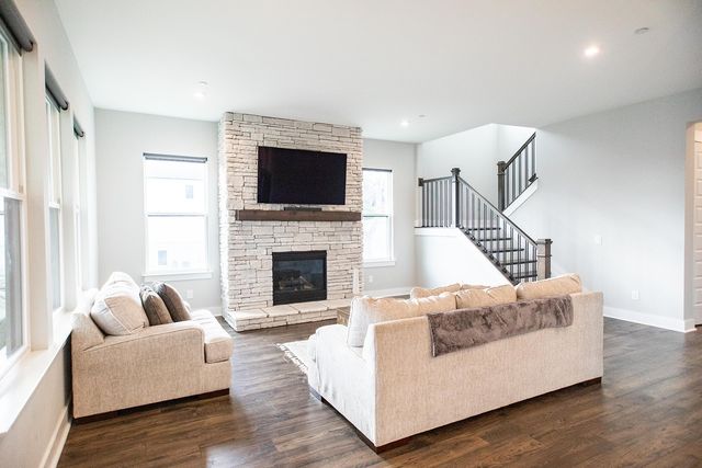 104 Ruby Dr, Hendersonville, TN 37075