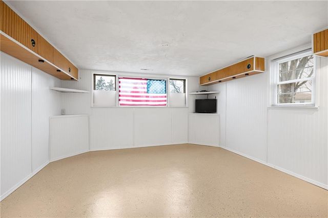 2008 E 15th Street, Sedalia, MO 65301