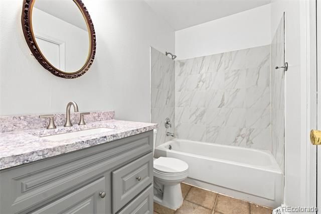 1225 S Oneida Street 217, Denver, CO 80224