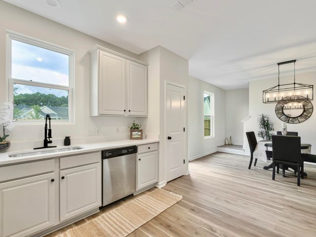 266 Oglethorpe Circle, Moncks Corner, SC 29461