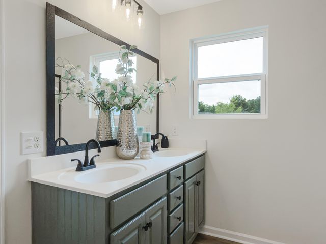 266 Oglethorpe Circle, Moncks Corner, SC 29461