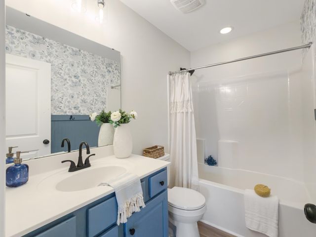 266 Oglethorpe Circle, Moncks Corner, SC 29461