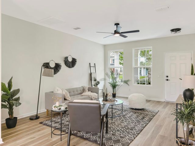 266 Oglethorpe Circle, Moncks Corner, SC 29461