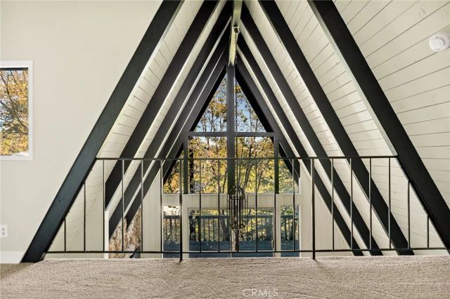 206 S Fairway, Lake Arrowhead, CA 92352
