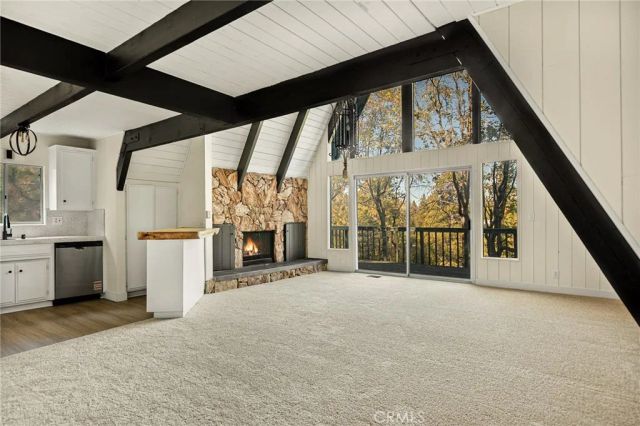 206 S Fairway, Lake Arrowhead, CA 92352
