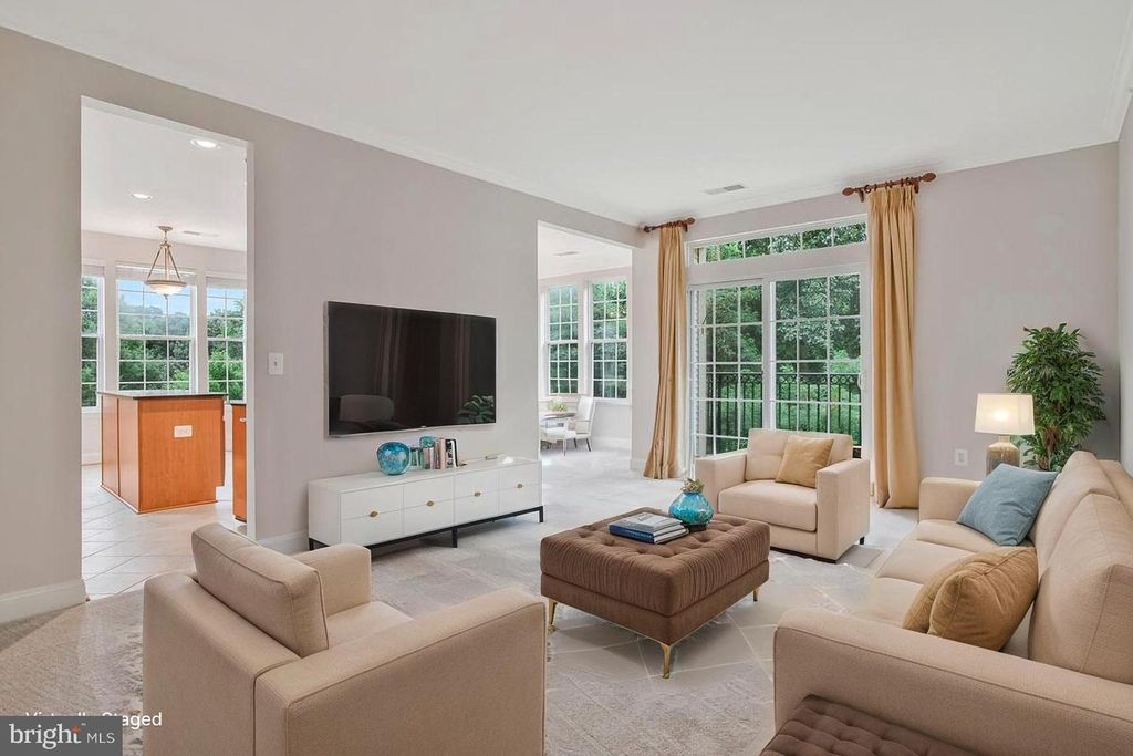 2530 KENSINGTON GDNS #402, Ellicott City, MD 21043