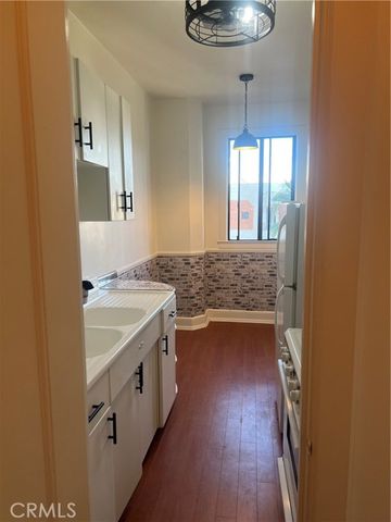 315 W 3rd Street 506, Long Beach, CA 90802