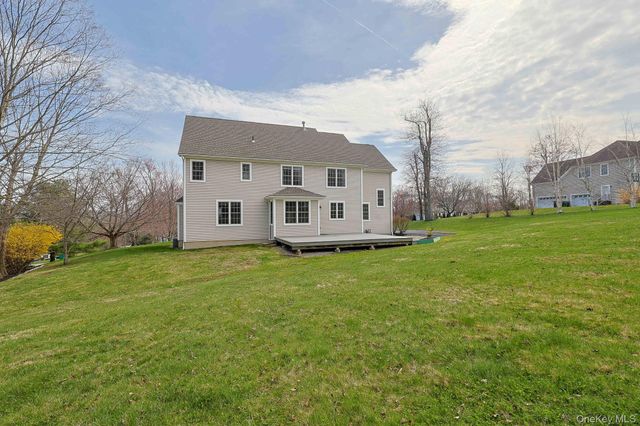 99 Country Club Road, Hopewell Junction, NY 12533