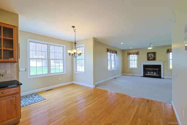 99 Country Club Road, Hopewell Junction, NY 12533