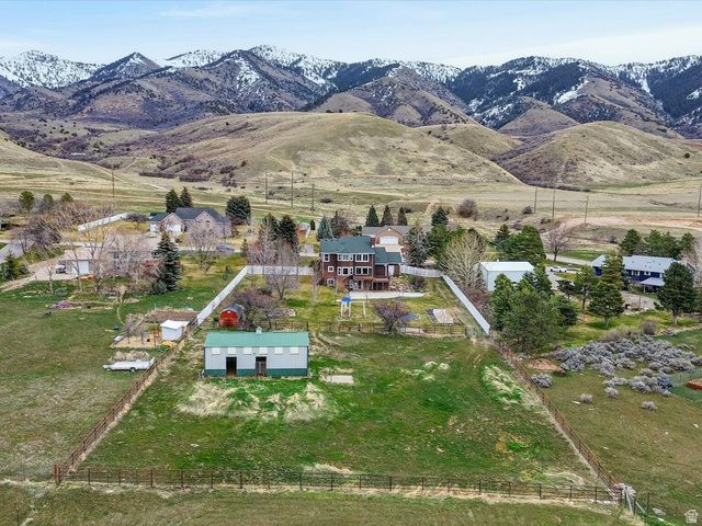 355 N 1100 E, Hyde Park, UT 84318