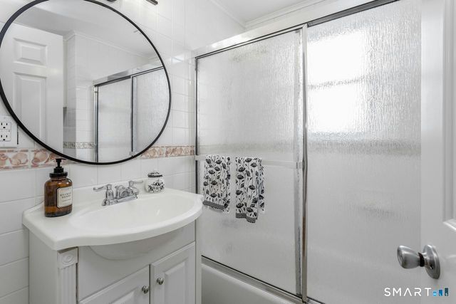 18 Chester Street, Norwalk, CT 06850