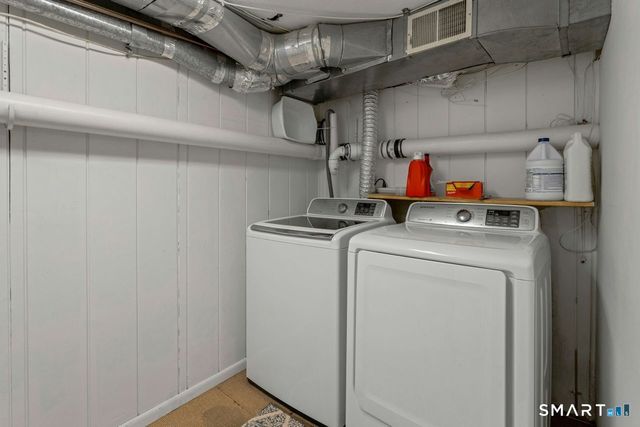 18 Chester Street, Norwalk, CT 06850