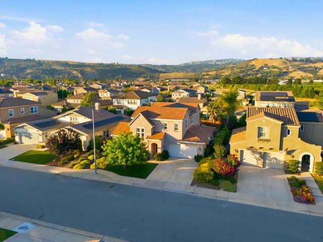 18220 Tolusa Place, Morgan Hill, CA 95037
