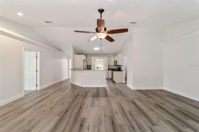 4020 NE 14TH COURT, Ocala, FL 34479