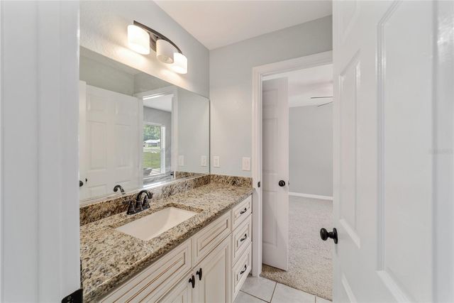 4020 NE 14TH COURT, Ocala, FL 34479