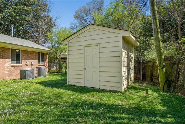 5207 JUNIPER AVE, Memphis, TN 38117