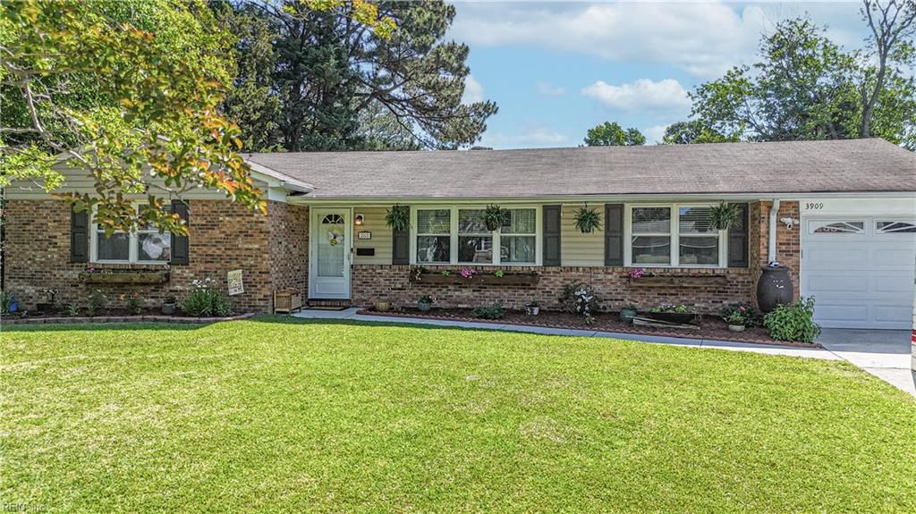3909 Windsor Woods BLVD, Virginia Beach, VA 23452