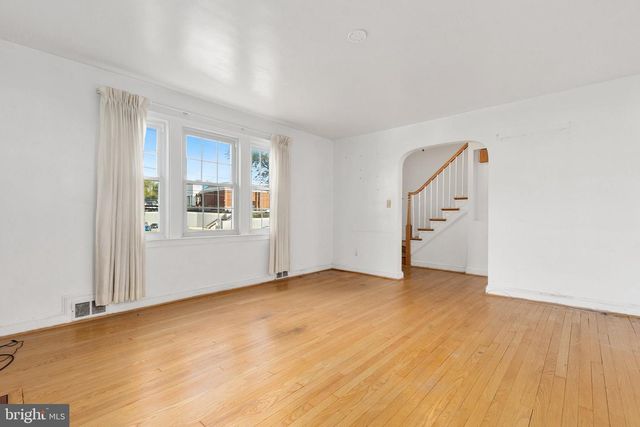 500 BONIFANT ST, Silver Spring, MD 20910