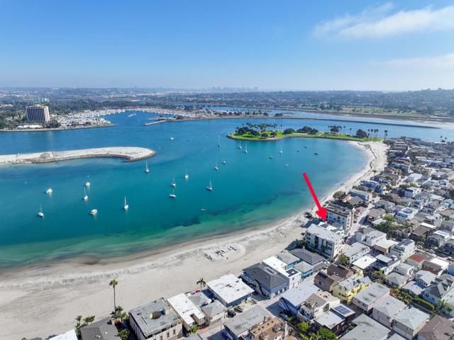 2812 Bayside Walk, San Diego, CA 92109