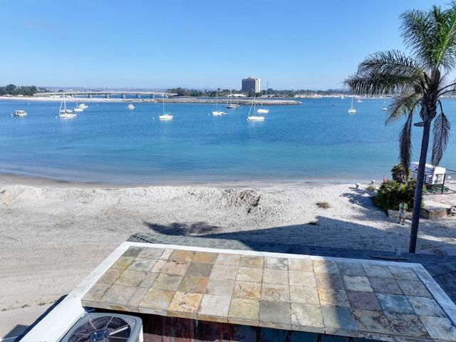 2812 Bayside Walk, San Diego, CA 92109