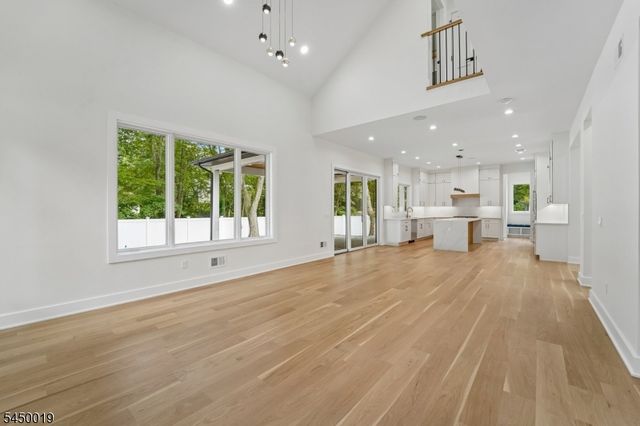 54 Martin Rd, Livingston Twp., NJ 07039