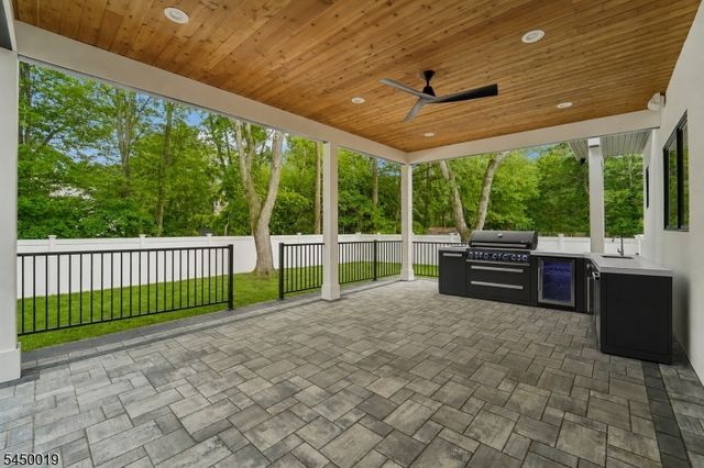 54 Martin Rd, Livingston Twp., NJ 07039