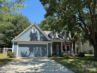 13525 Helmsley Court, Charlotte, NC 28273