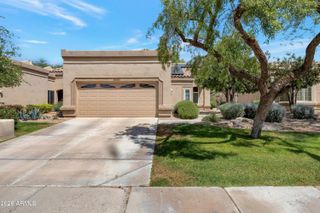 8332 W Taro Lane, Peoria, AZ 85382