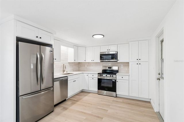 3410 DARLINGTON ROAD, Holiday, FL 34691