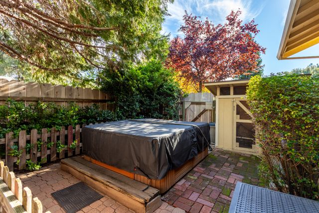 1187 Kirkwood Circle, Redding, CA 96003