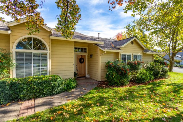 1187 Kirkwood Circle, Redding, CA 96003