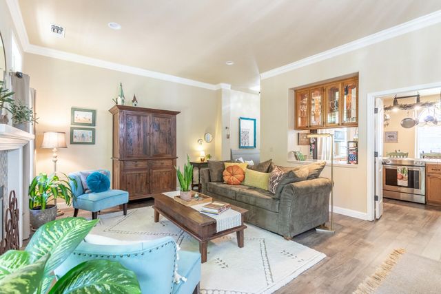 1187 Kirkwood Circle, Redding, CA 96003