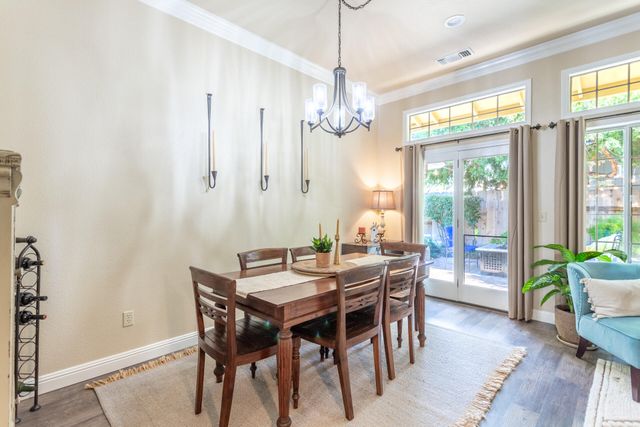 1187 Kirkwood Circle, Redding, CA 96003