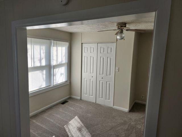 207 28th St, Old Hickory, TN 37138