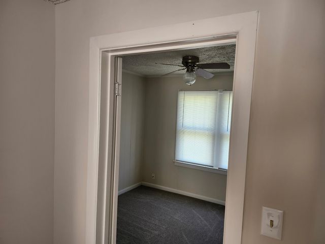 207 28th St, Old Hickory, TN 37138