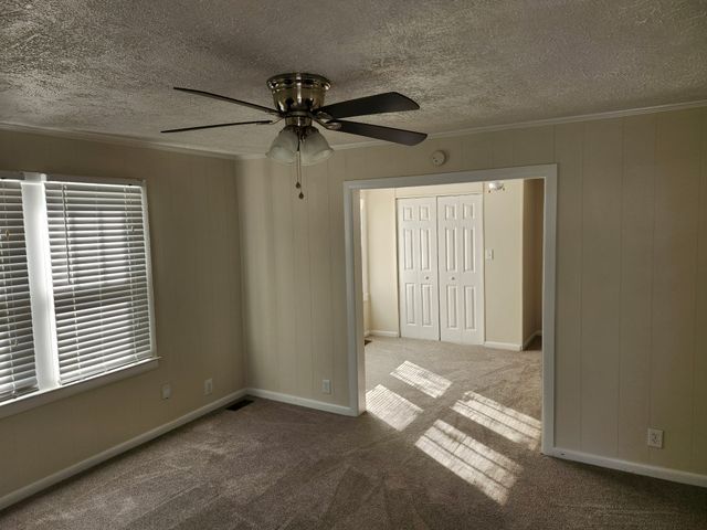 207 28th St, Old Hickory, TN 37138