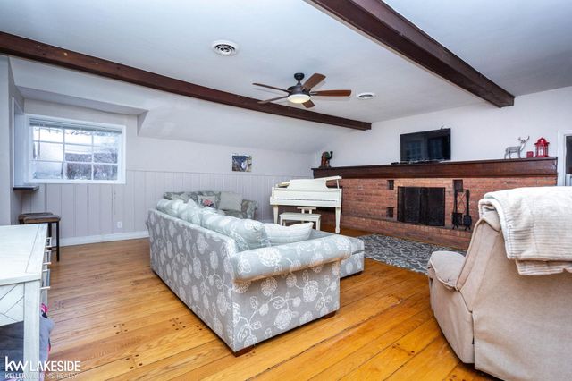 32921 Wing Lake Road, Franklin, MI 48025