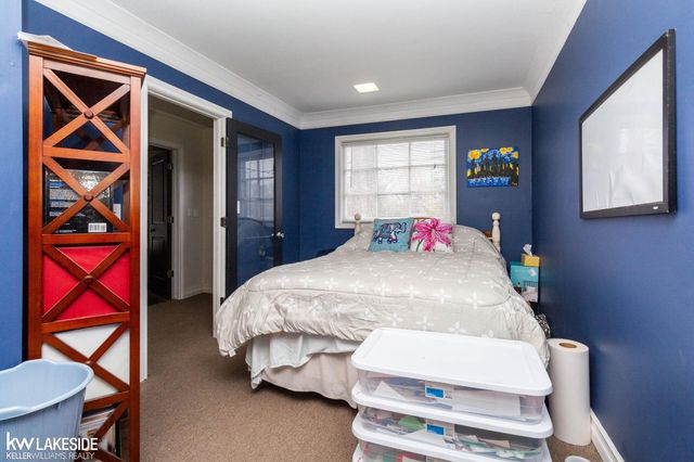 32921 Wing Lake Road, Franklin, MI 48025