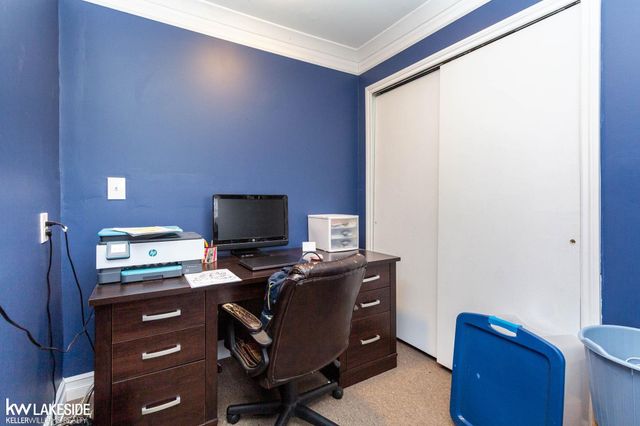 32921 Wing Lake Road, Franklin, MI 48025