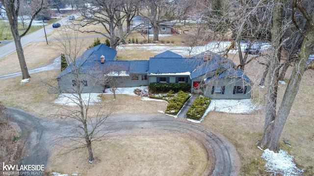 32921 Wing Lake Road, Franklin, MI 48025