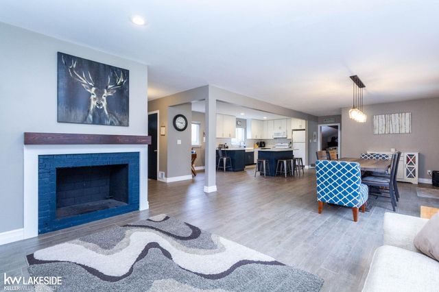 32921 Wing Lake Road, Franklin, MI 48025