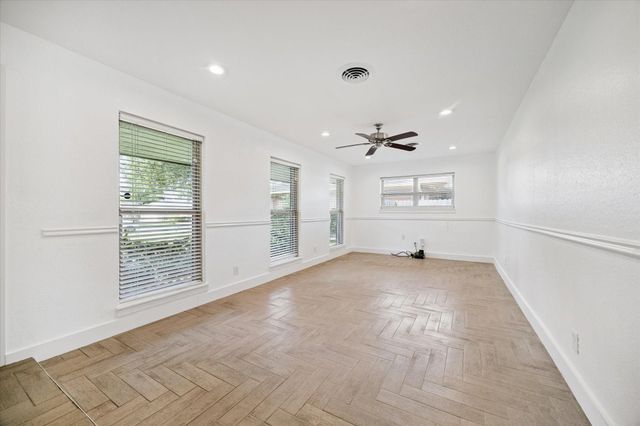 2223 Latexo Drive, Houston, TX 77018