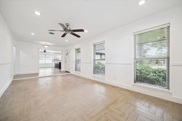 2223 Latexo Drive, Houston, TX 77018