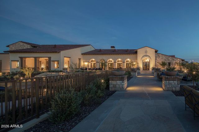 18042 W VERBENA Drive, Goodyear, AZ 85338