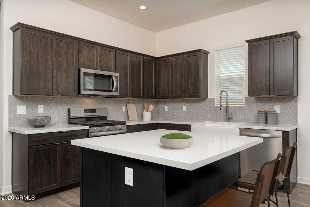 18042 W VERBENA Drive, Goodyear, AZ 85338 — photo 4