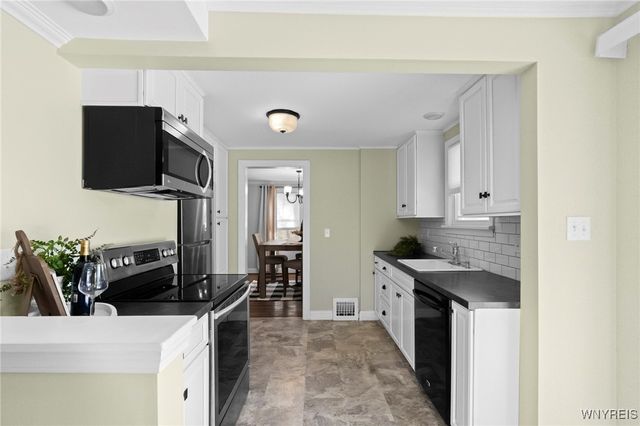 1436 Eggert Road, Amherst, NY 14226