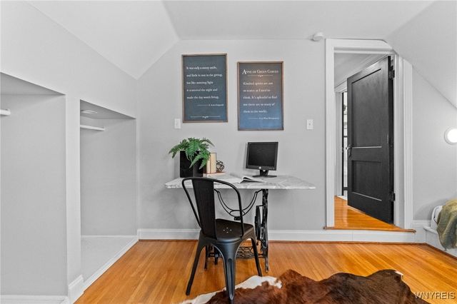 1436 Eggert Road, Amherst, NY 14226